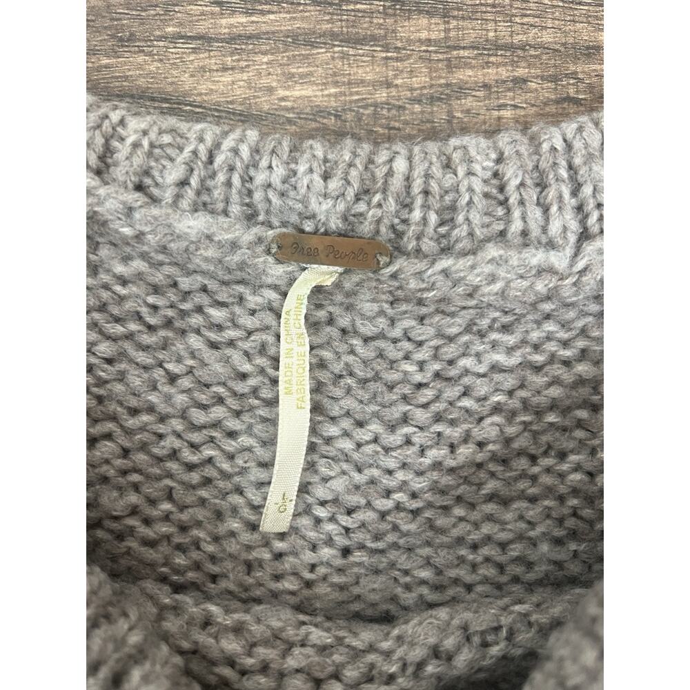 Free People Gray and Cream Knit Fringe Off-Shoulder Sweater - Picture 3 of 7